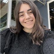 Técnica en educación infantil y futura maestra de magisterio. Clases de apoyo a menores de la etapa de infantil y primaria.